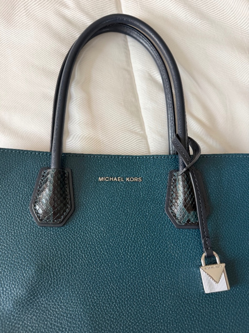 Michael Kors Large Mercer Accordion Tote